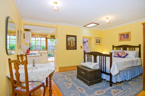 The Lion Cottage - Accommodation Mt Buller 3
