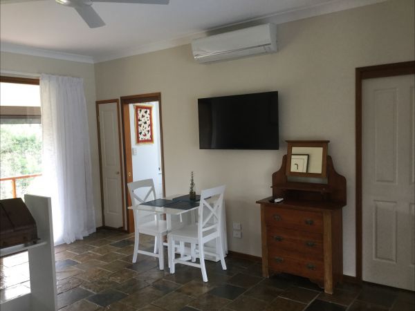 The Croft Bed And Breakfast - Accommodation in Surfers Paradise 3