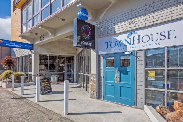 TownHouse Hotel Burnie - Accommodation Port Macquarie 0