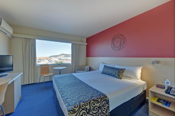 TownHouse Hotel Burnie - Accommodation Redcliffe 2