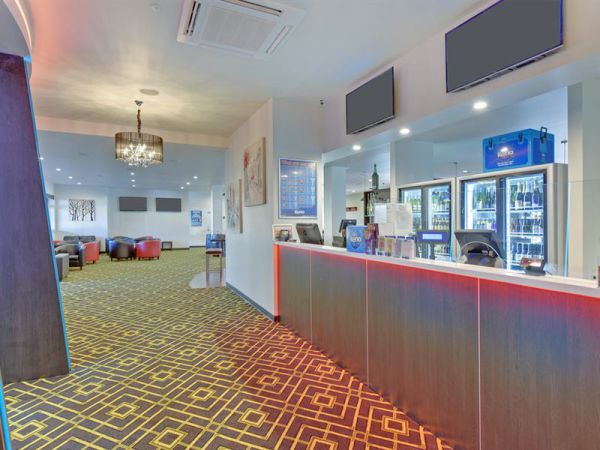 TownHouse Hotel Burnie - Accommodation Port Macquarie 3