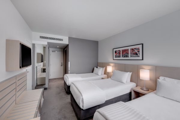 Travelodge Hotel Melbourne Docklands - Nambucca Heads Accommodation 2