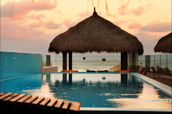 Villa Kopai Luxury Beach House - Accommodation Sunshine Coast
