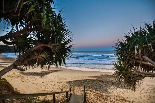 Villa Provence Beach House - Surfers Gold Coast 0