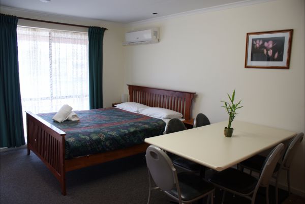 Warrnambool Holiday Park And Motel - Nambucca Heads Accommodation 1