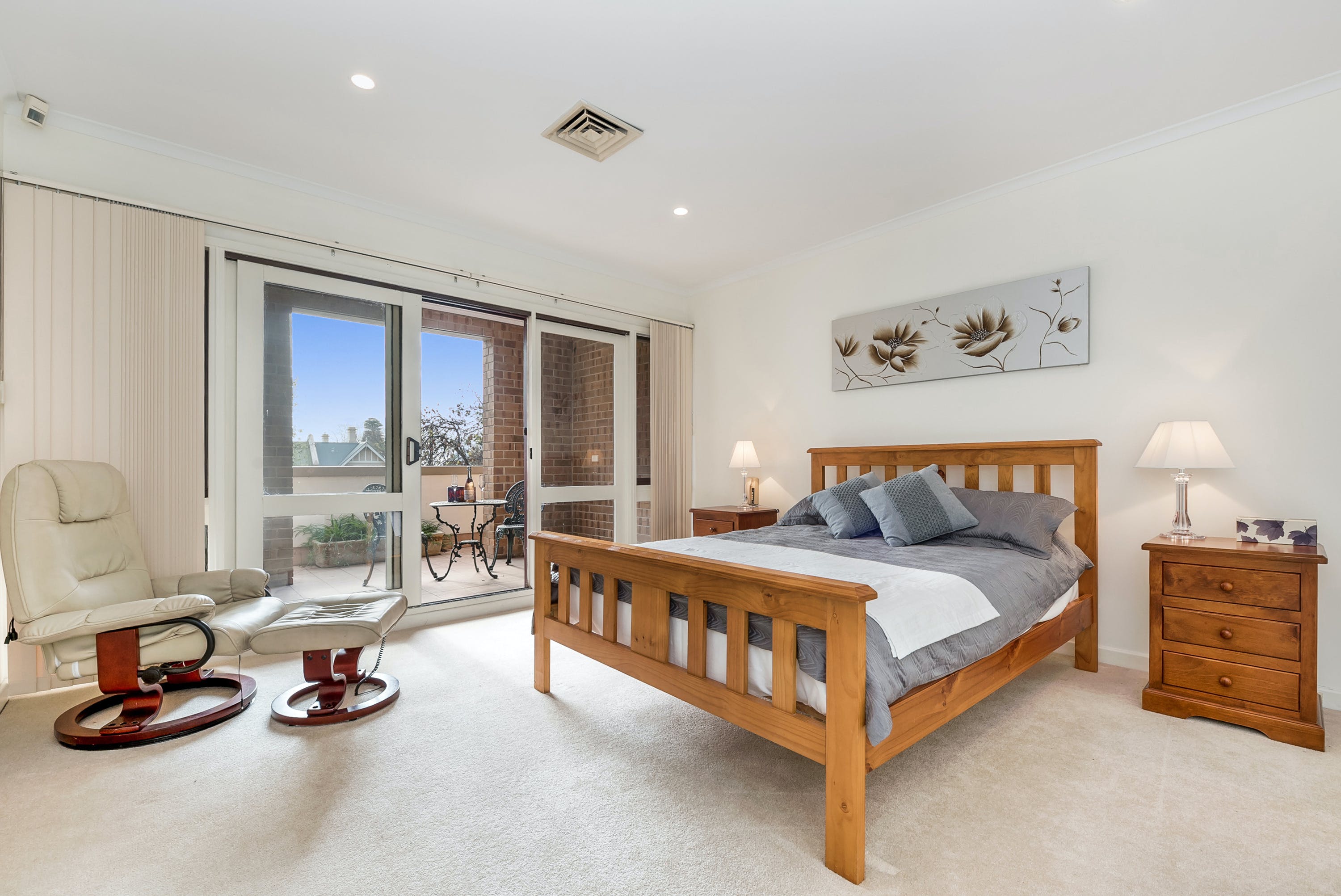 Adelaide Style Accommodation - Close To City In Stylish North Adelaide - thumb 4