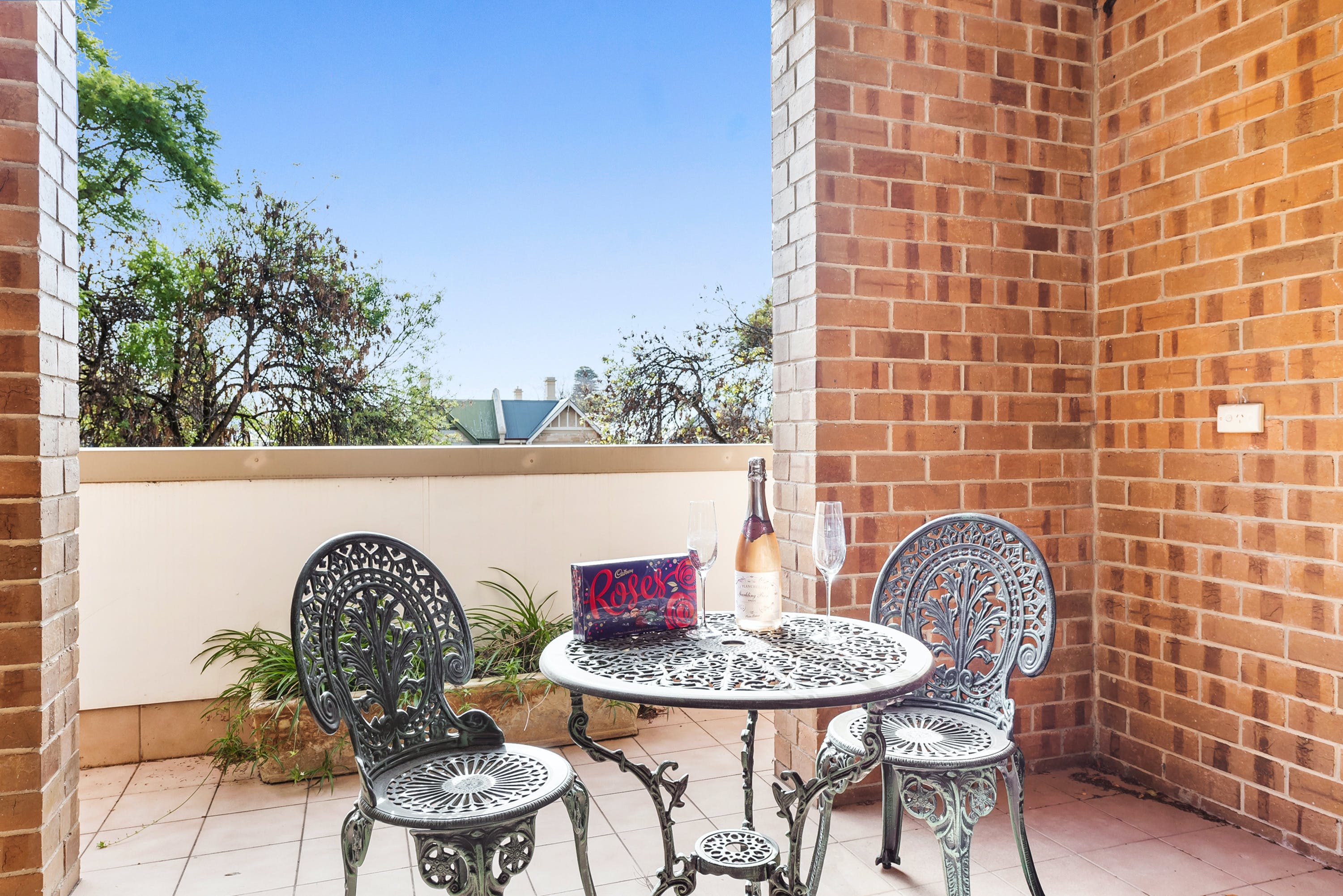 Adelaide Style Accommodation - Close To City In Stylish North Adelaide - thumb 8