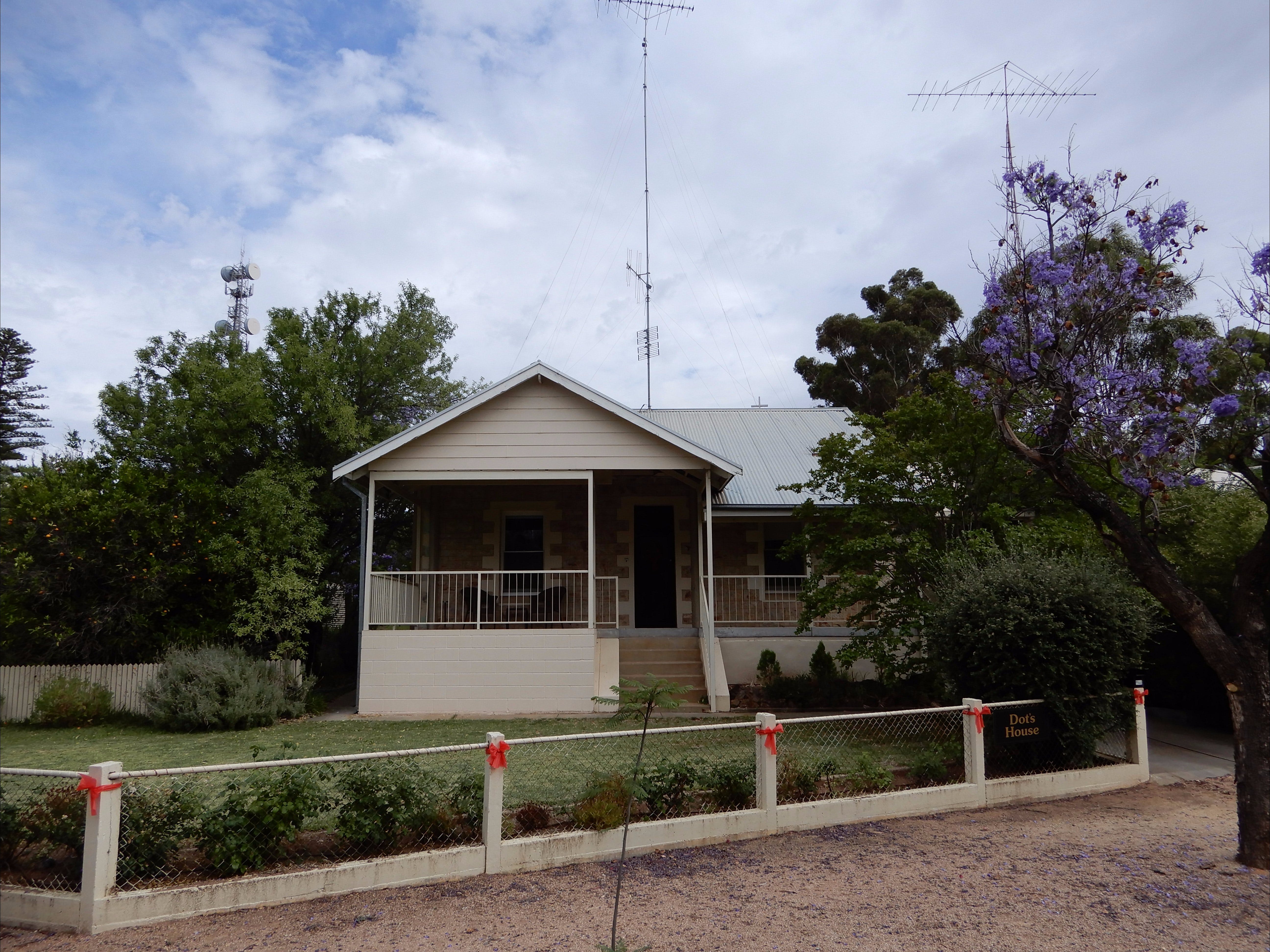 Dot's House - Port Augusta Accommodation