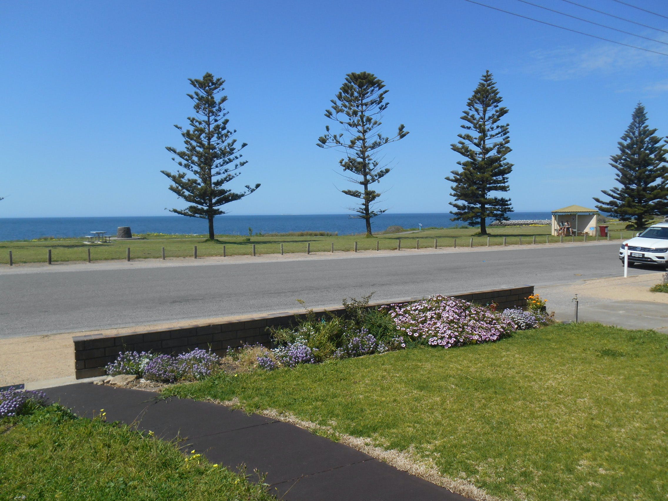 Family Ties - Coogee Beach Accommodation