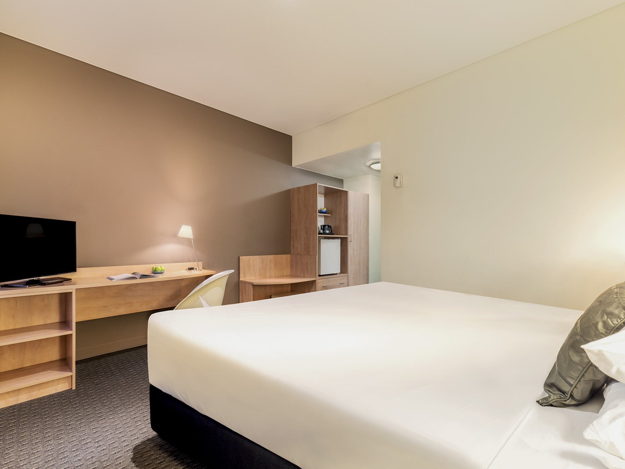Ibis Melbourne Hotel & Apartments - thumb 2