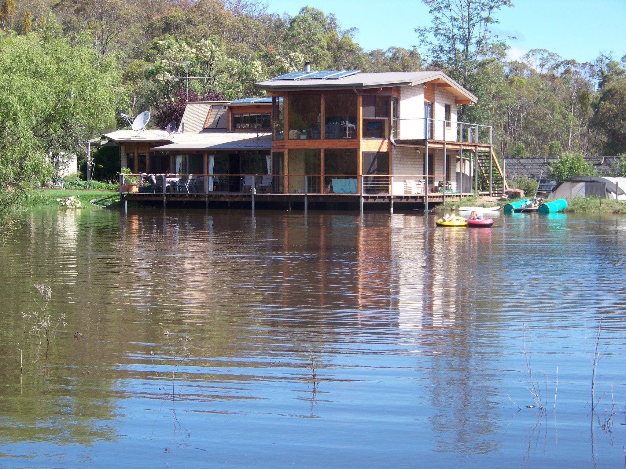 Lakeside Lodge - Accommodation in Brisbane