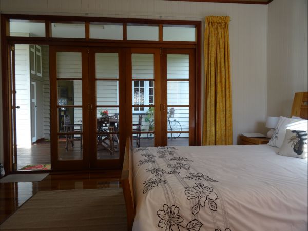 Le Piaf On Treasure Bed And Breakfast - Surfers Gold Coast 4