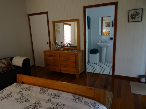 Le Piaf On Treasure Bed And Breakfast - Surfers Gold Coast 5