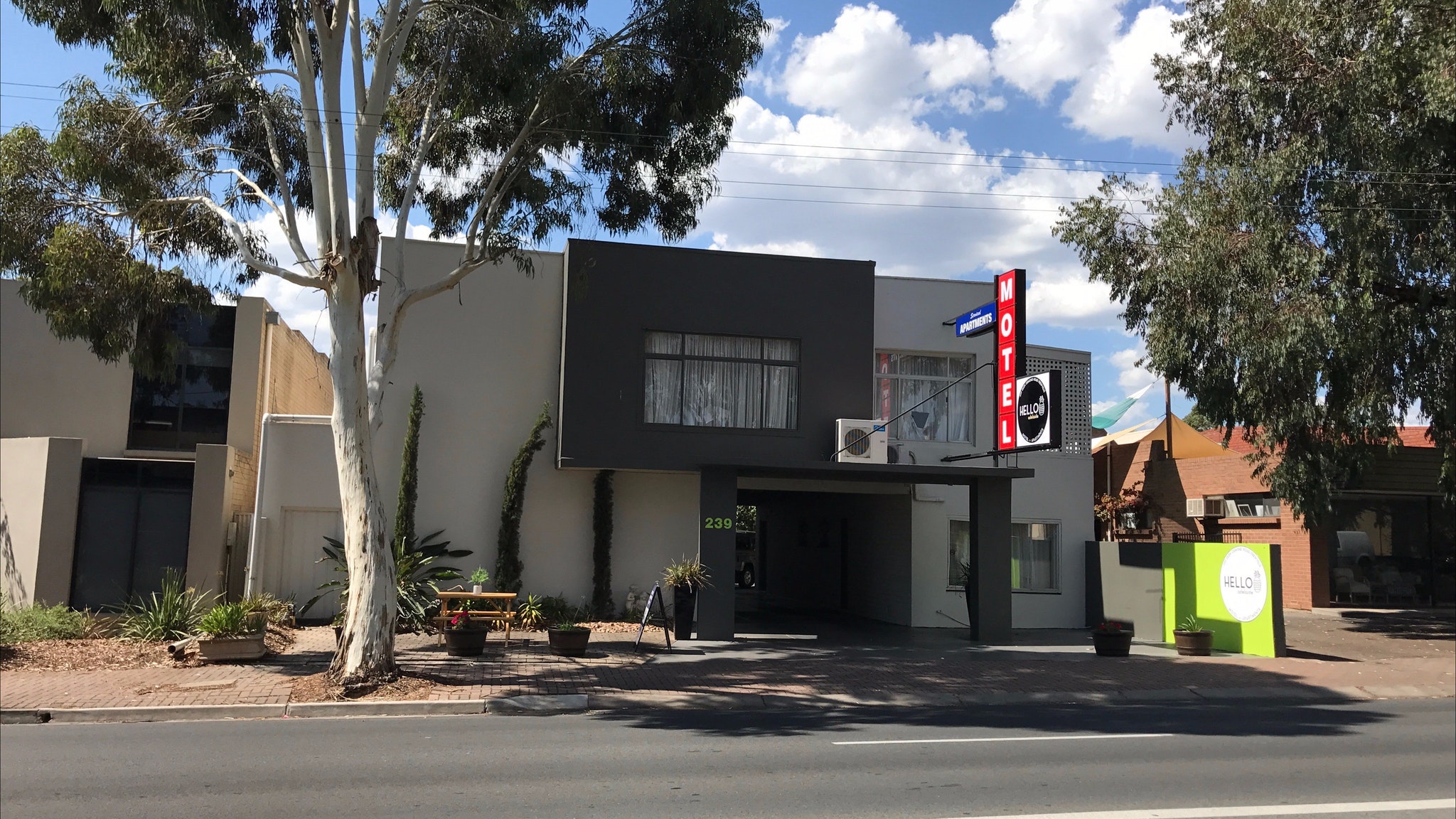 Hello Adelaide Motel Apartments - Frewville - Lismore Accommodation
