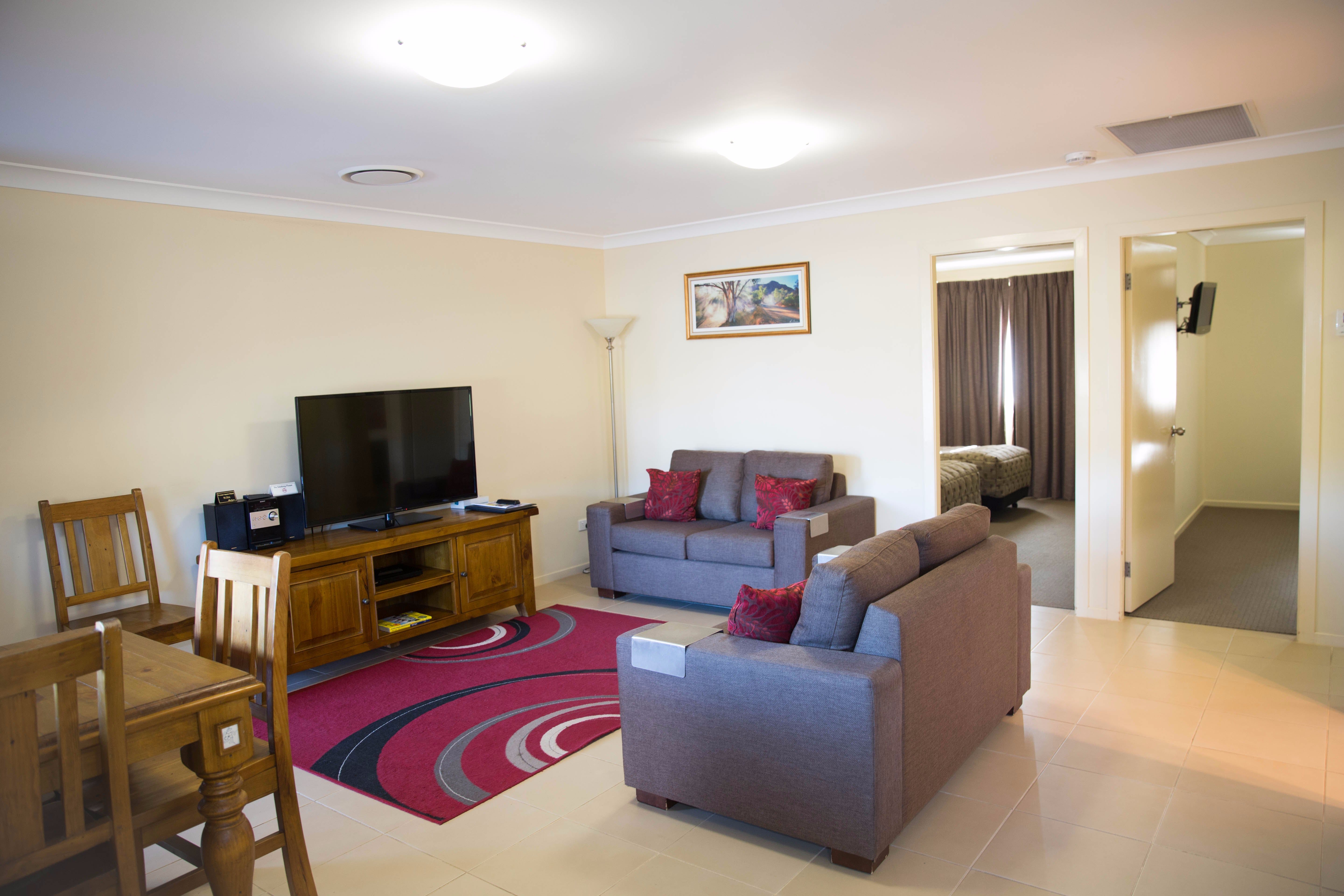 Scone Motor Inn and Apartments - Redcliffe Tourism