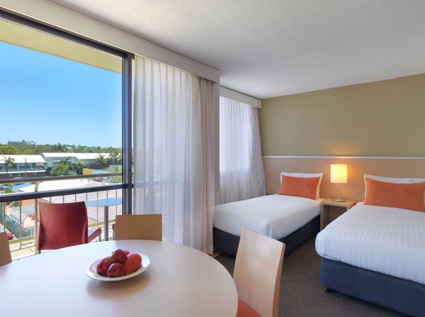 Travelodge Hotel Rockhampton - Surfers Gold Coast 7