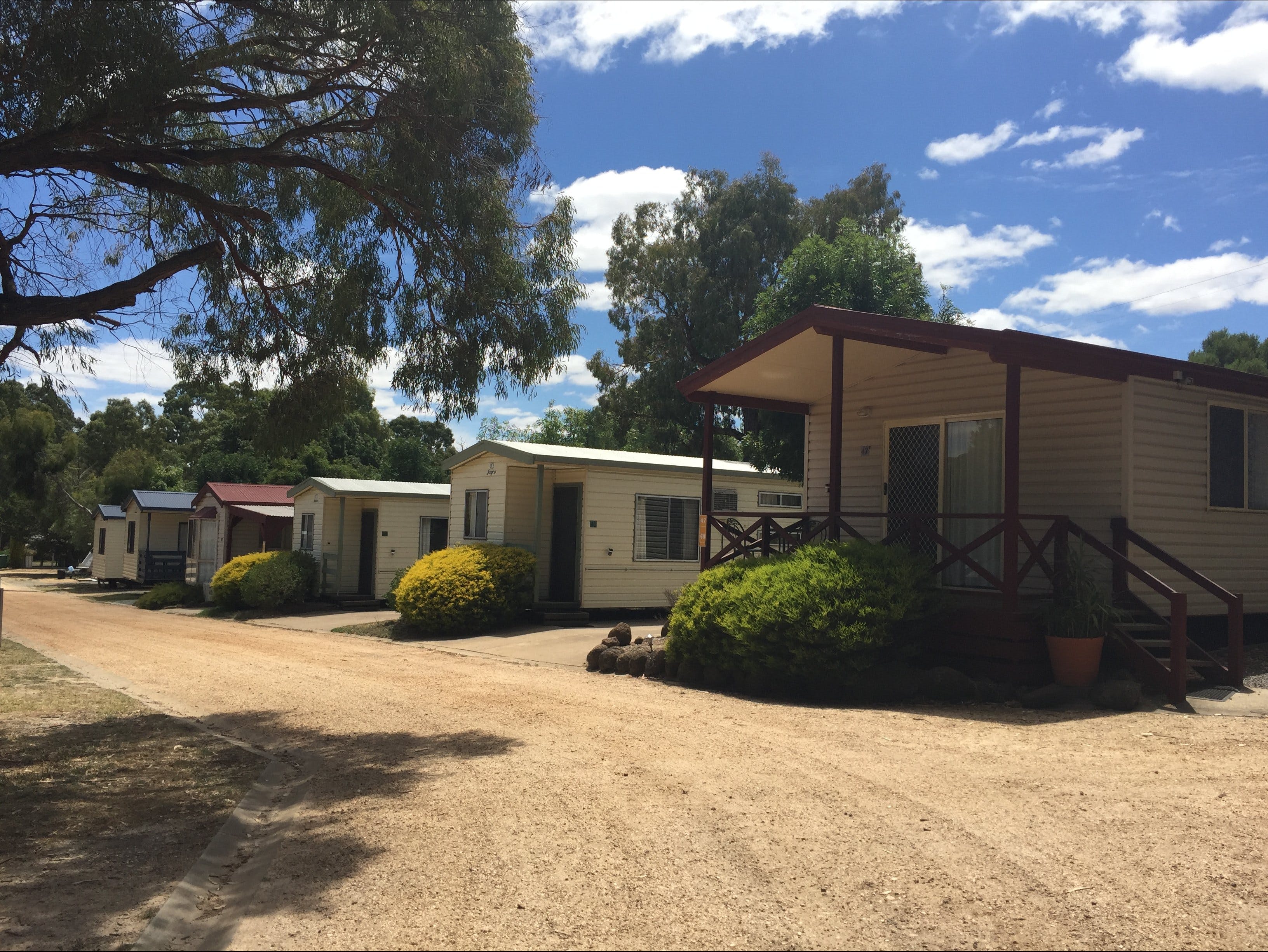 Acacia Caravan Park and Holiday Units - Accommodation Gladstone
