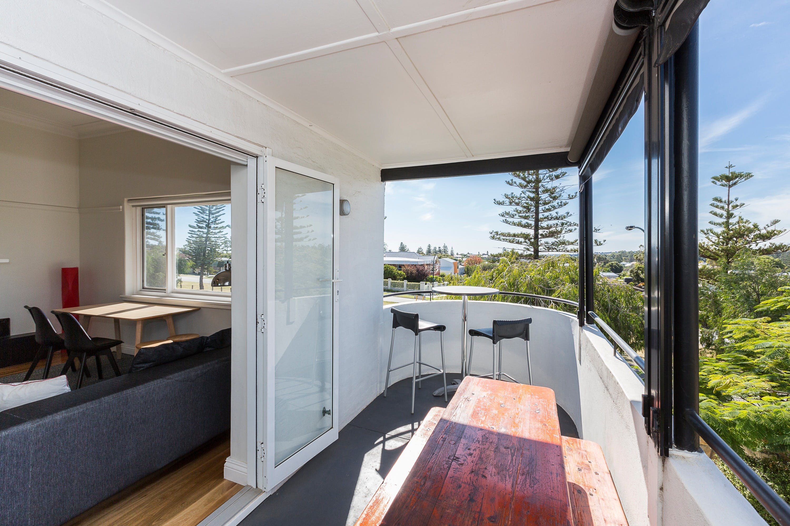 Cottesloe Beach Deluxe Apartment - Kempsey Accommodation