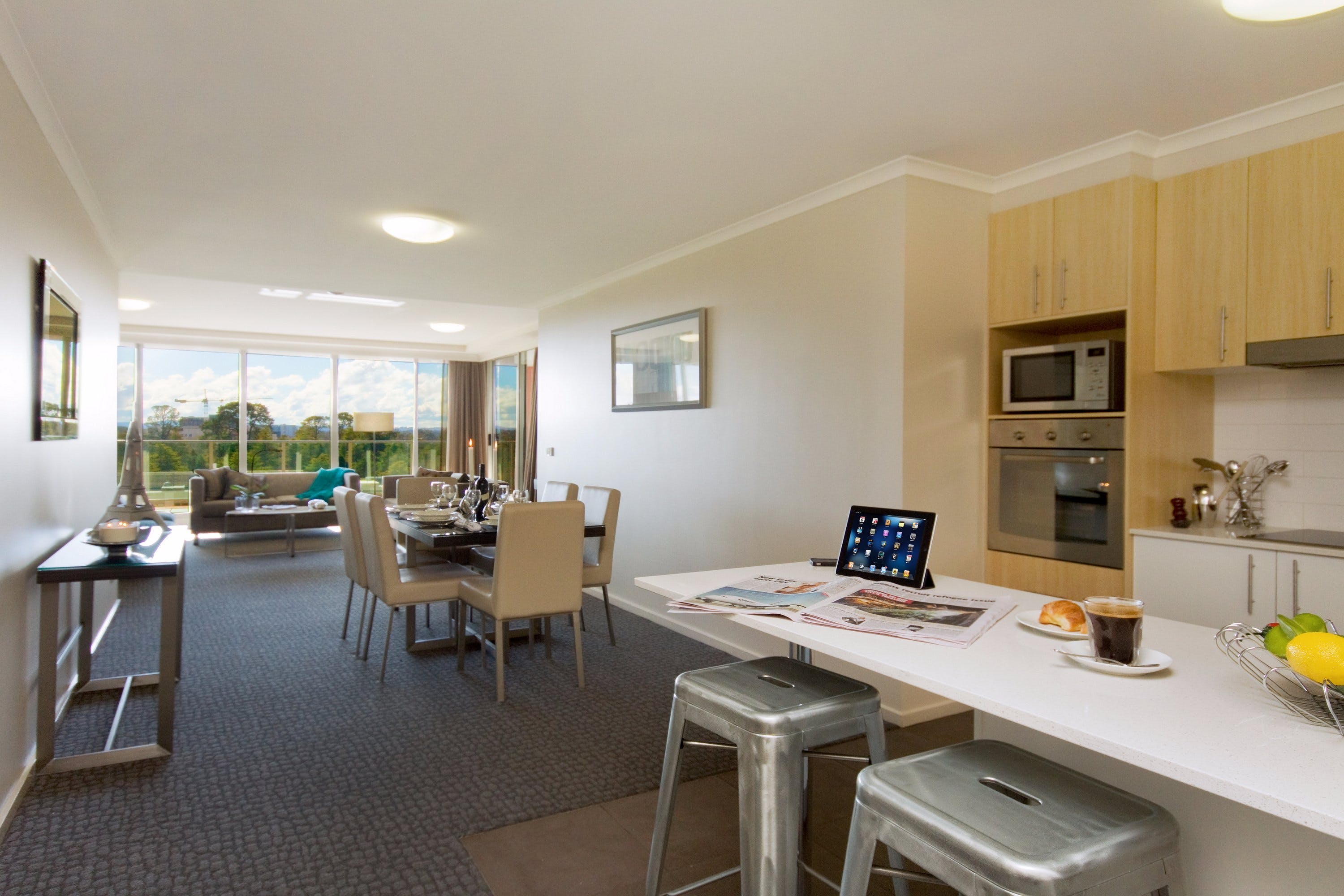 Pacific Suites Canberra - thumb 4