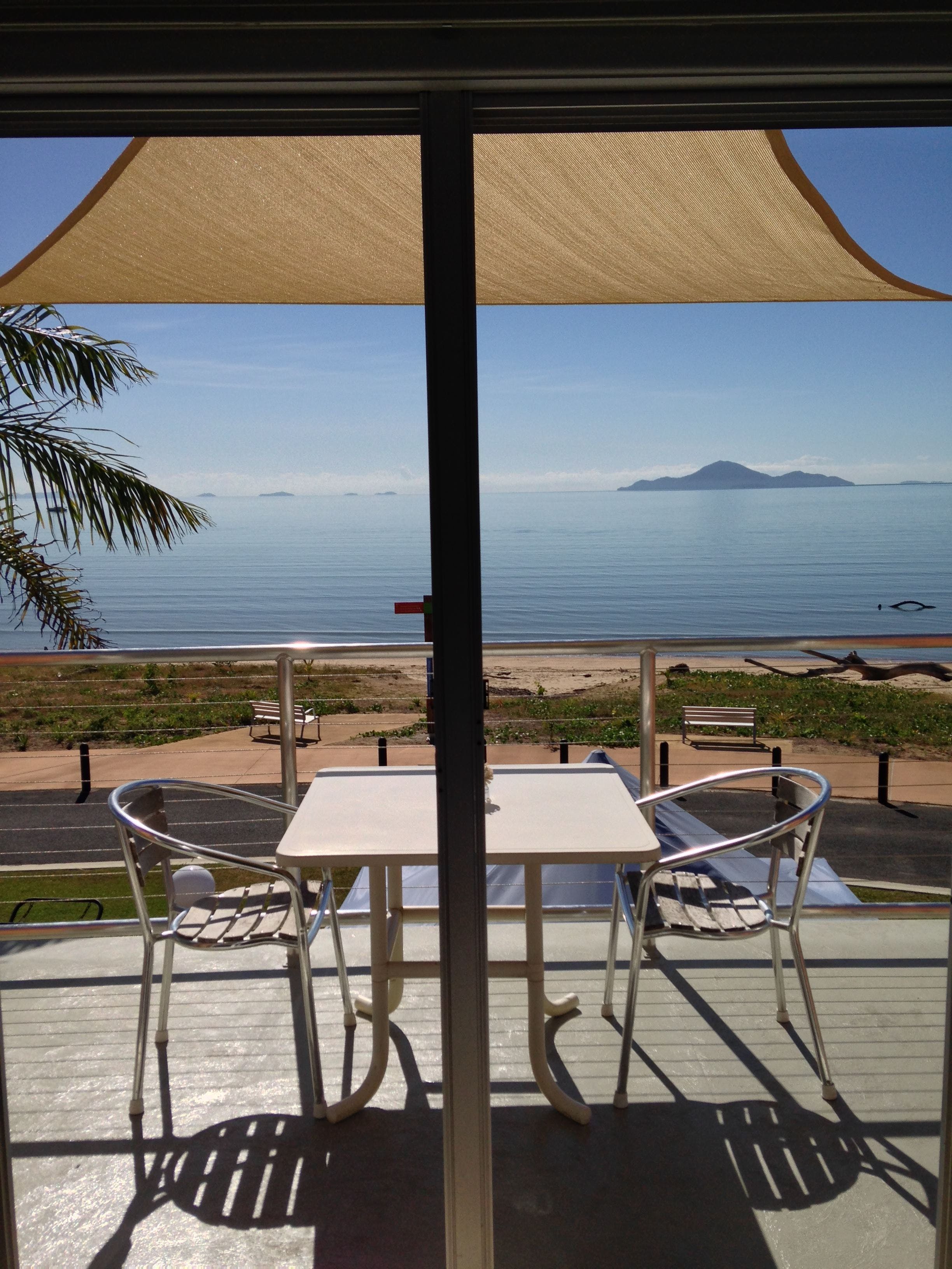 Cardwell Beachfront Motel - Accommodation Cooktown