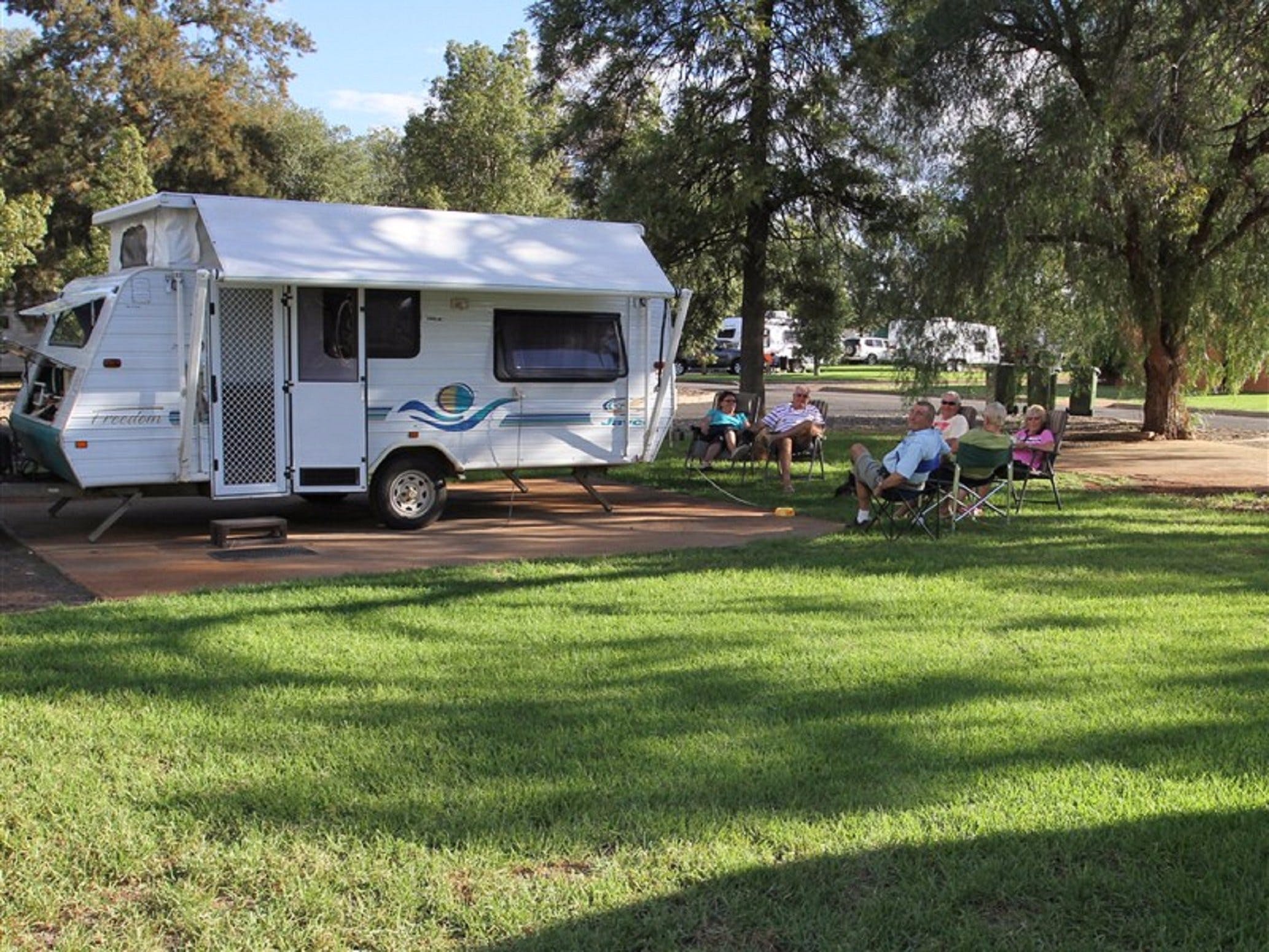 Cobar Caravan Park - Dalby Accommodation