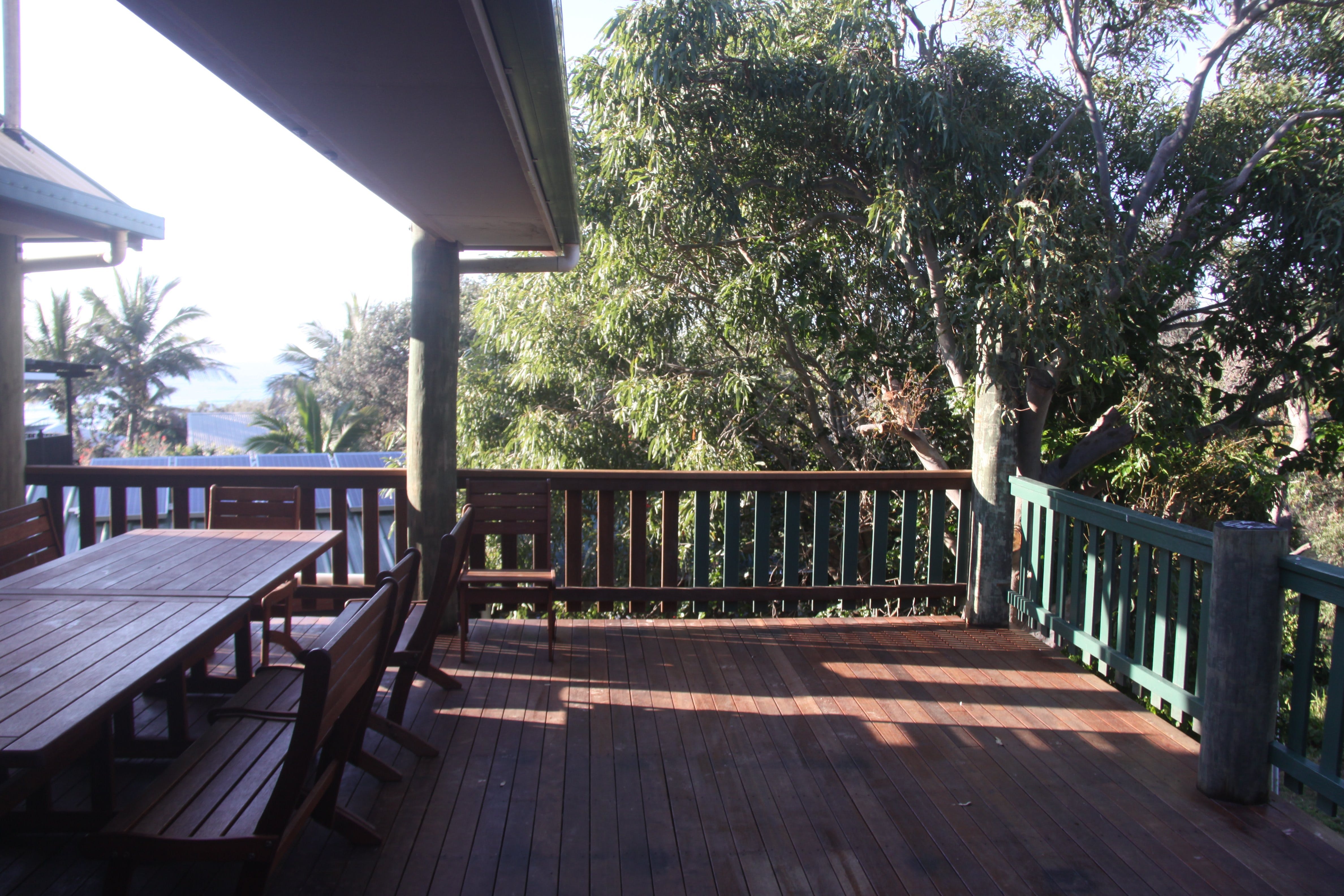 Salty Towers - Accommodation Airlie Beach