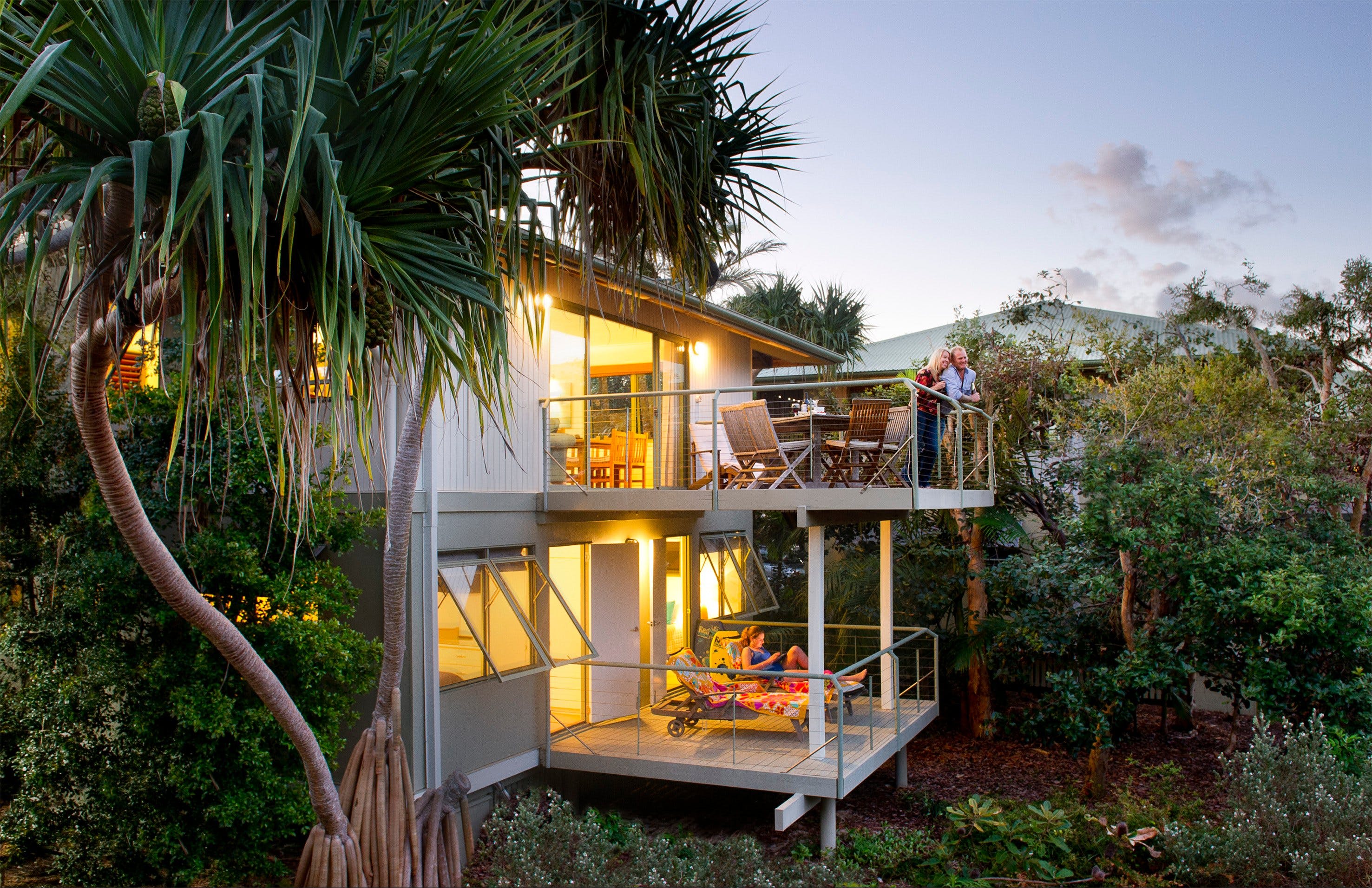 The Retreat Beach Houses - Dalby Accommodation