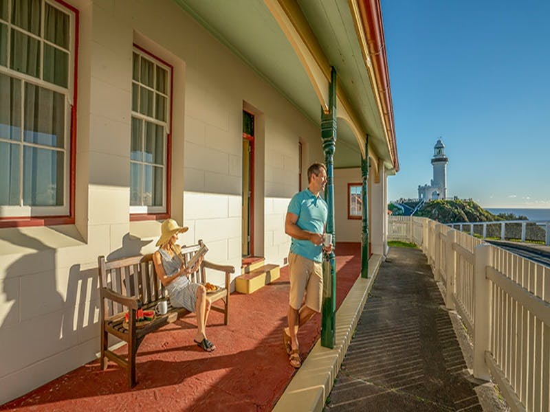 Assistant Lighthouse Keepers' Cottages - thumb 0