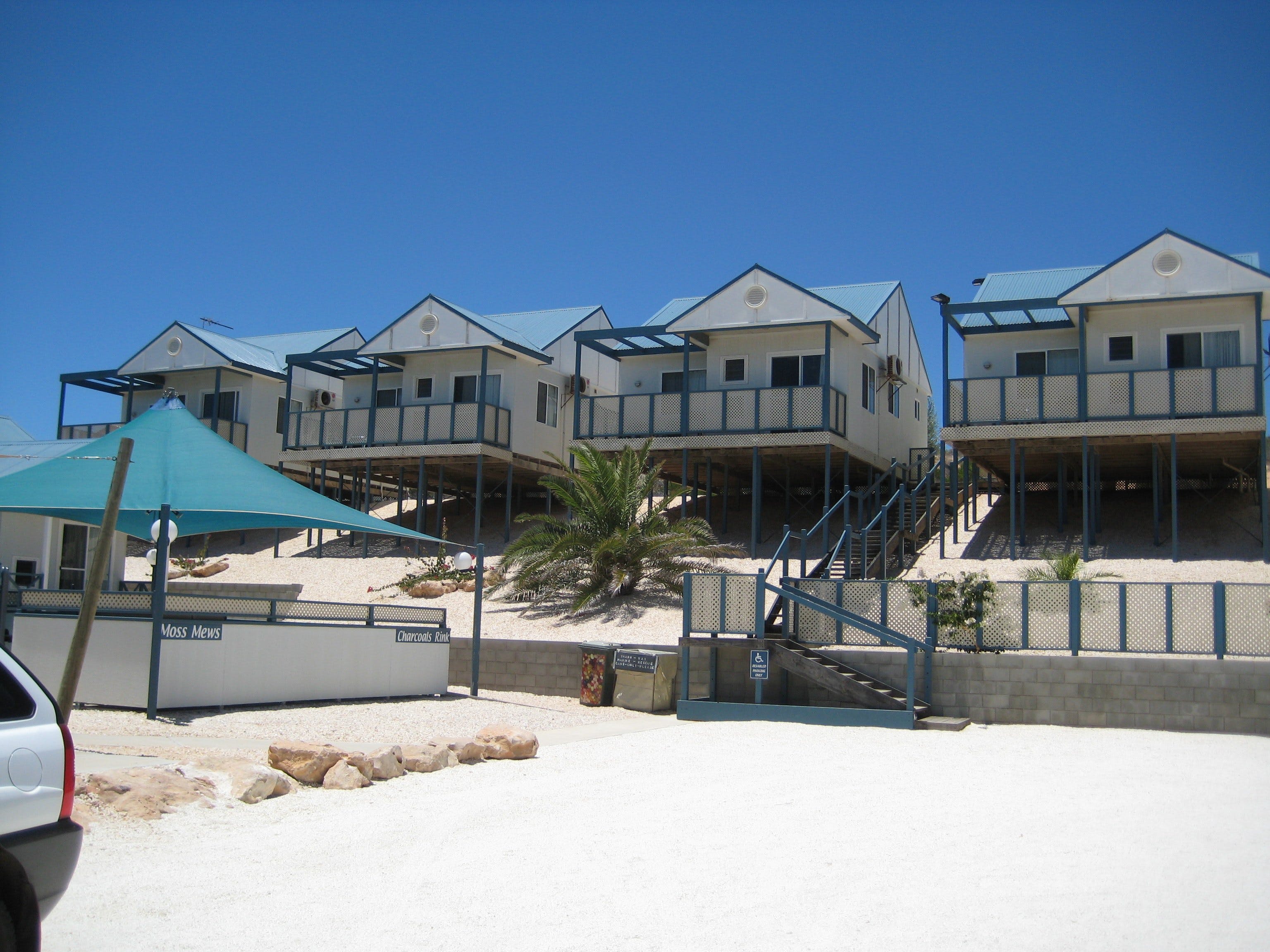Oceanside Village - Accommodation Rockhampton