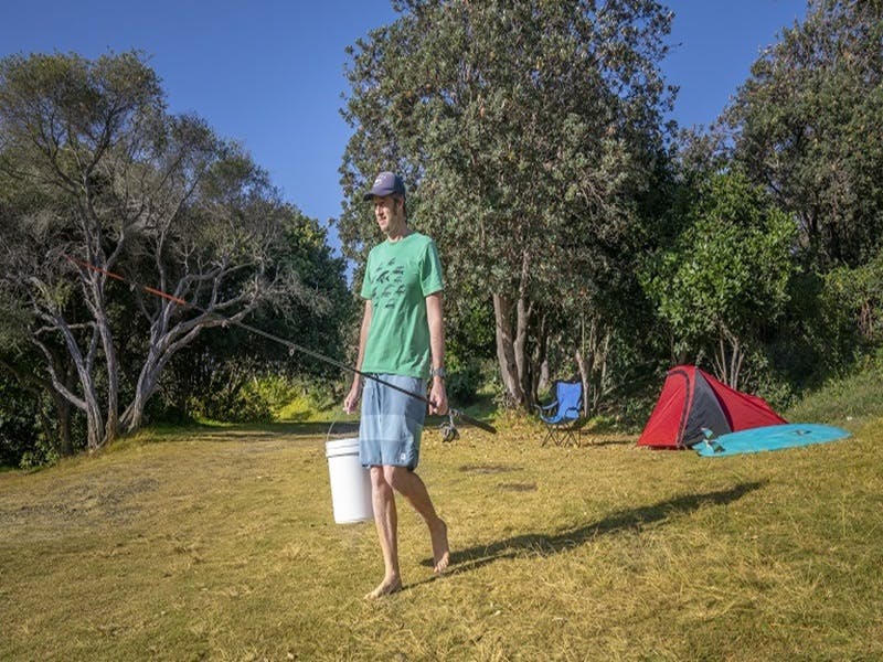 Racecourse campground - Accommodation NT