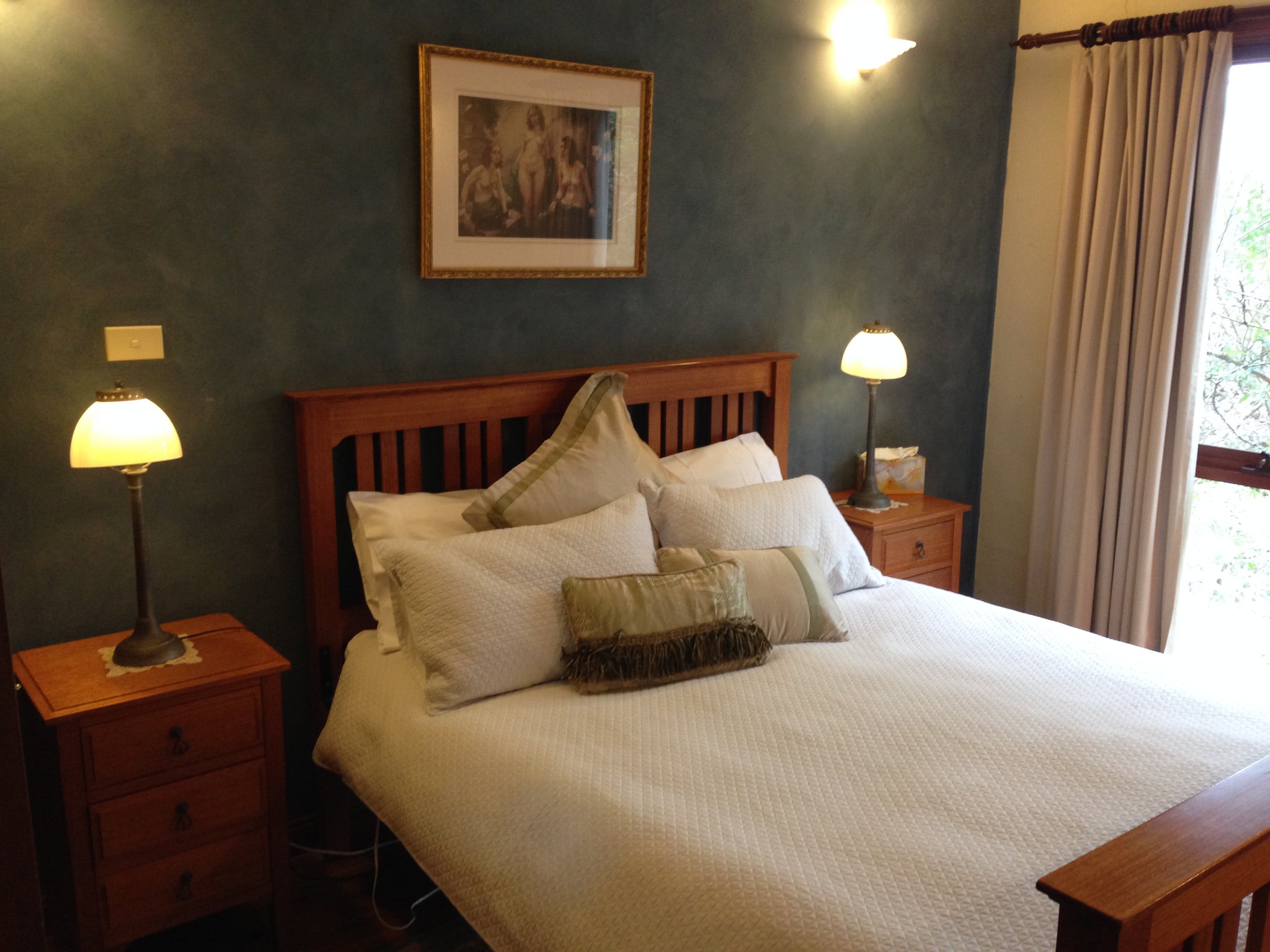 Studio Cottages Romantic Hideaway - St Kilda Accommodation