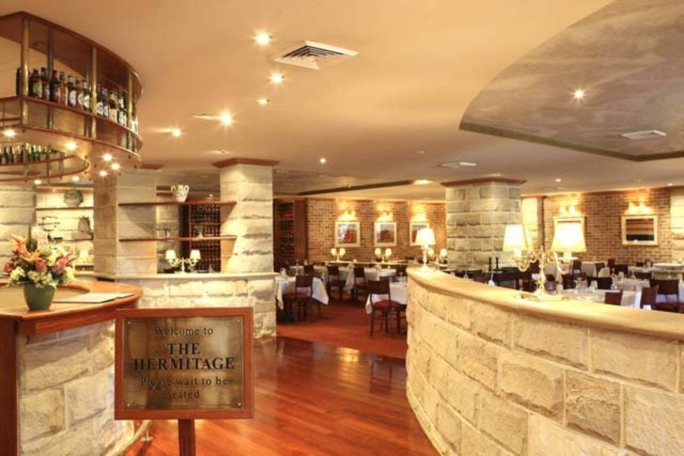 The Hermitage Campbelltown - Coogee Beach Accommodation