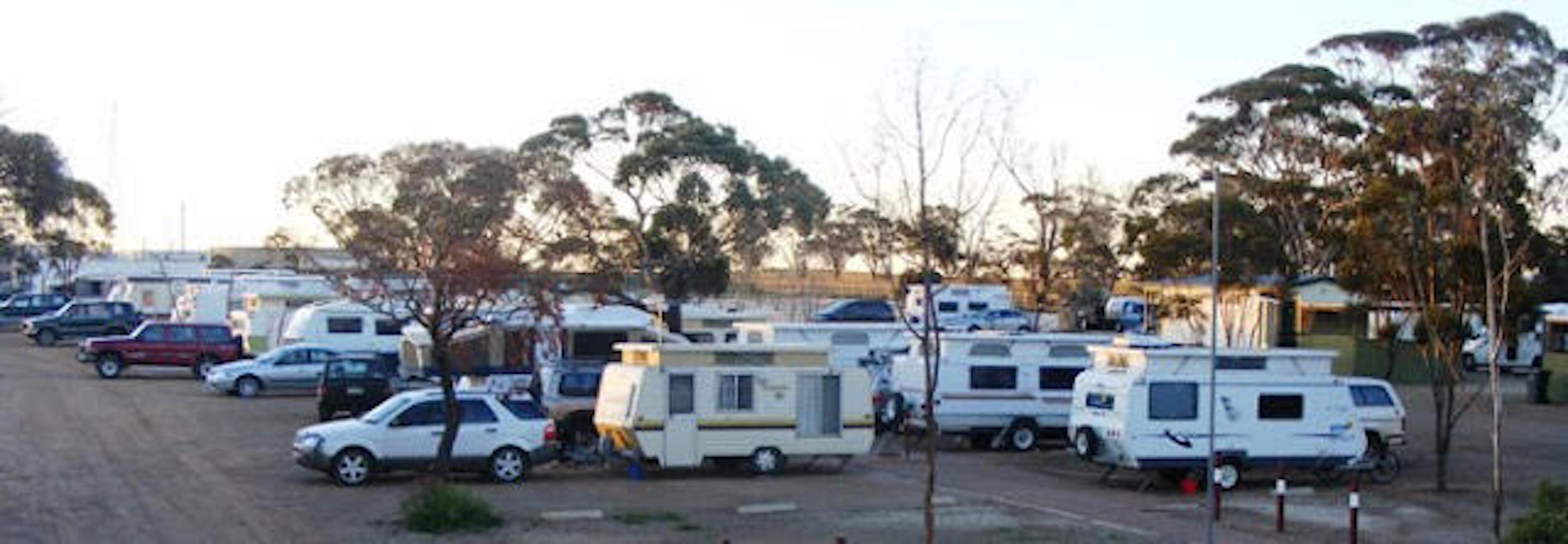 Woomera Traveller's Village and Caravan Park - Accommodation in Bendigo