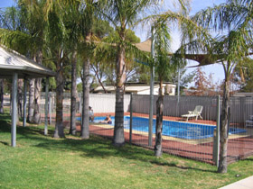 Merredin Caravan Park  Av-A-Rest Village - Accommodation in Brisbane