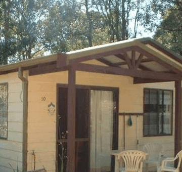 Gum Grove Chalets - Accommodation Nelson Bay
