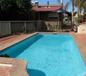 Old Willyama Motor Inn - Accommodation in Surfers Paradise