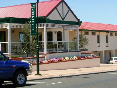 Augusta Hotel Motel - Accommodation Cooktown