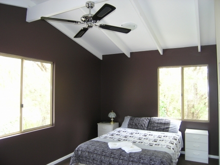 Lilacs Waterfront Villas And Cottages - Lismore Accommodation 2