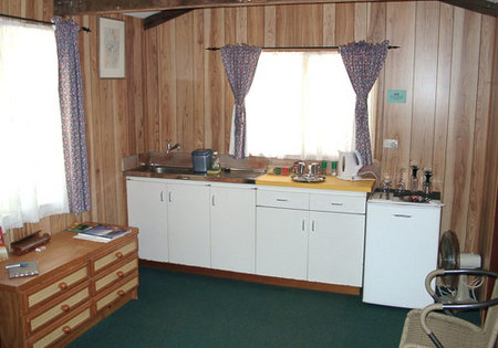 Tingledale Cottage - St Kilda Accommodation 3