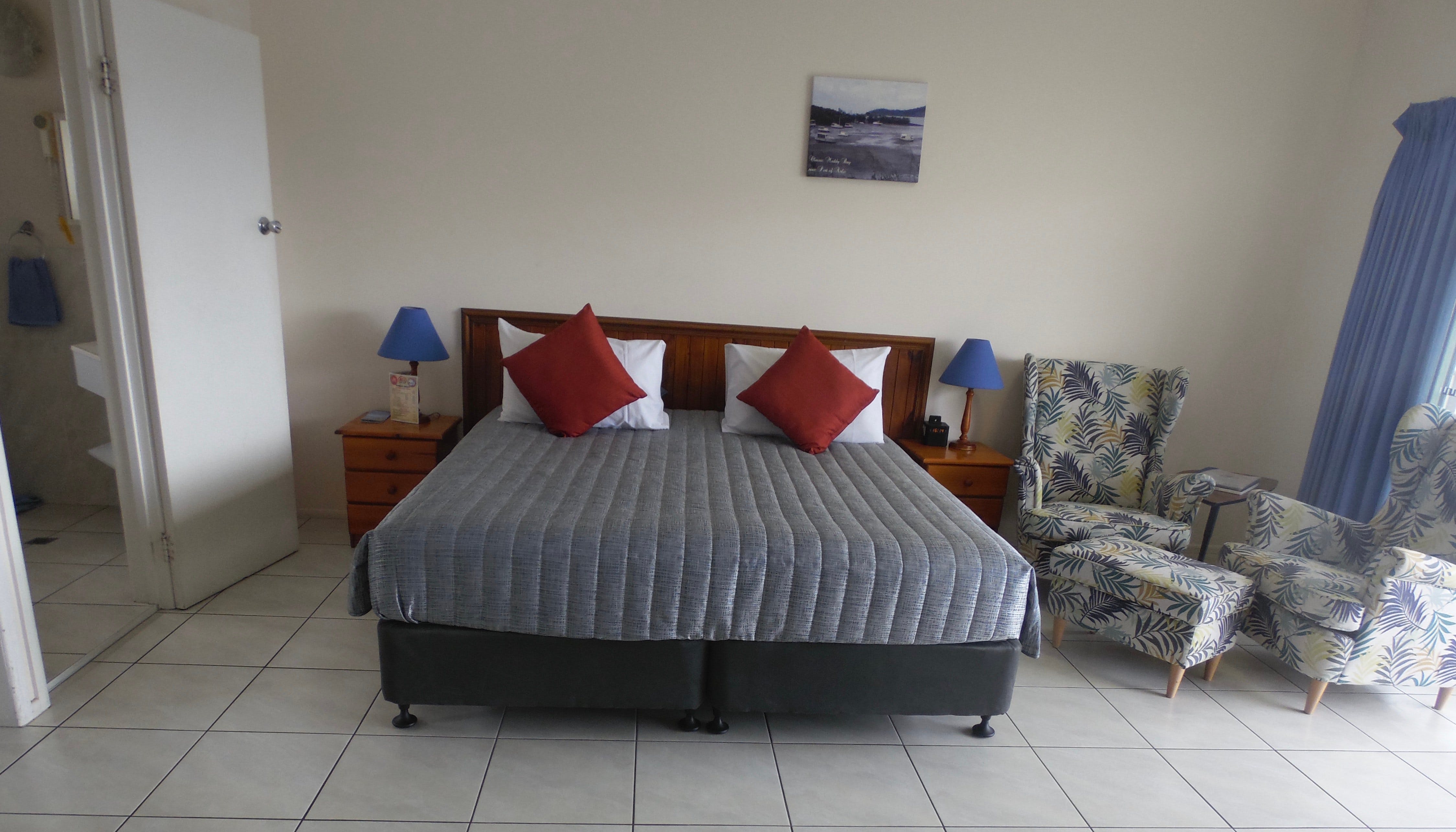 Airlie Court Units - Accommodation Bookings 0