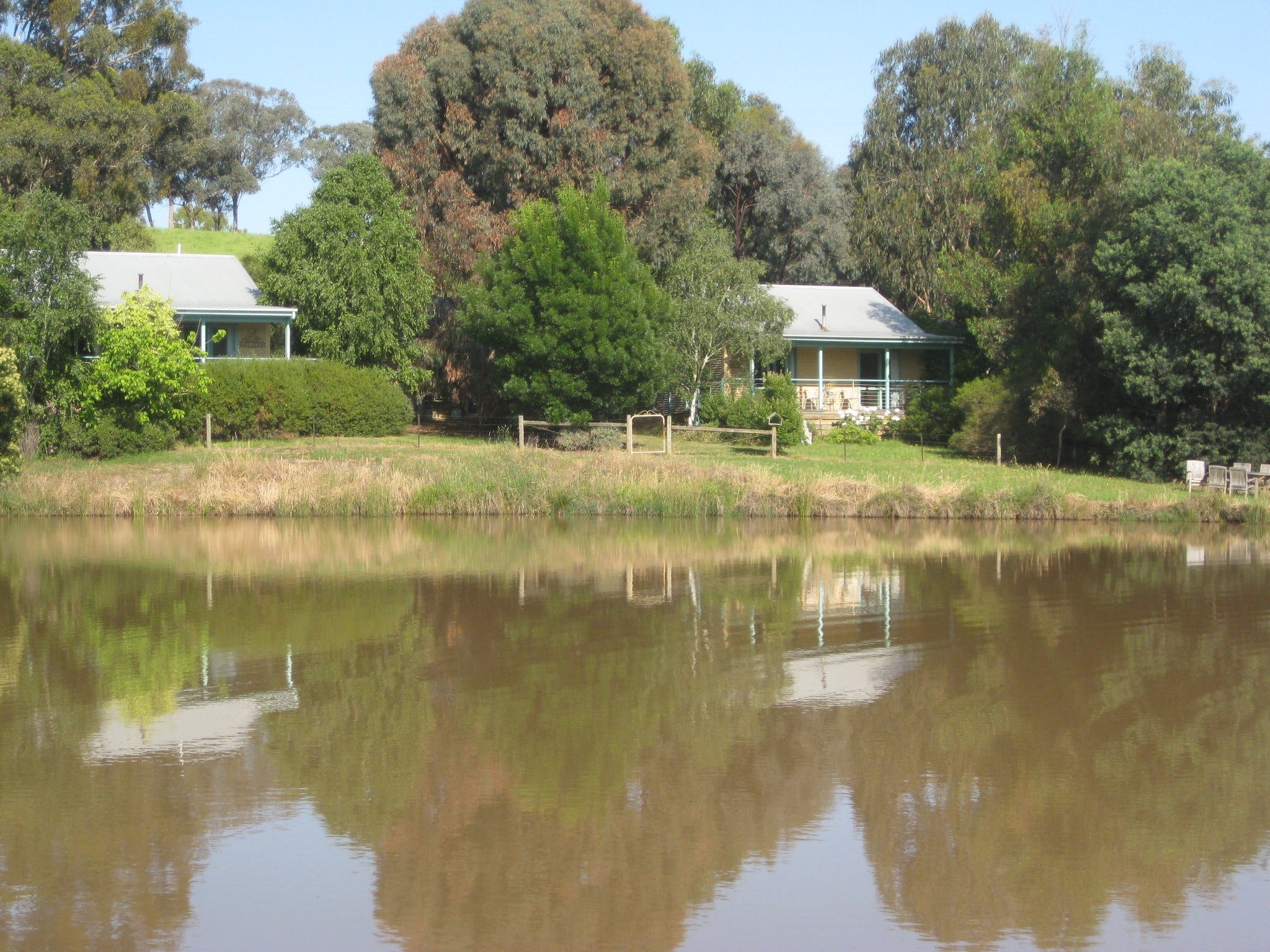 Athlone Country Cottages - Tourism Brisbane