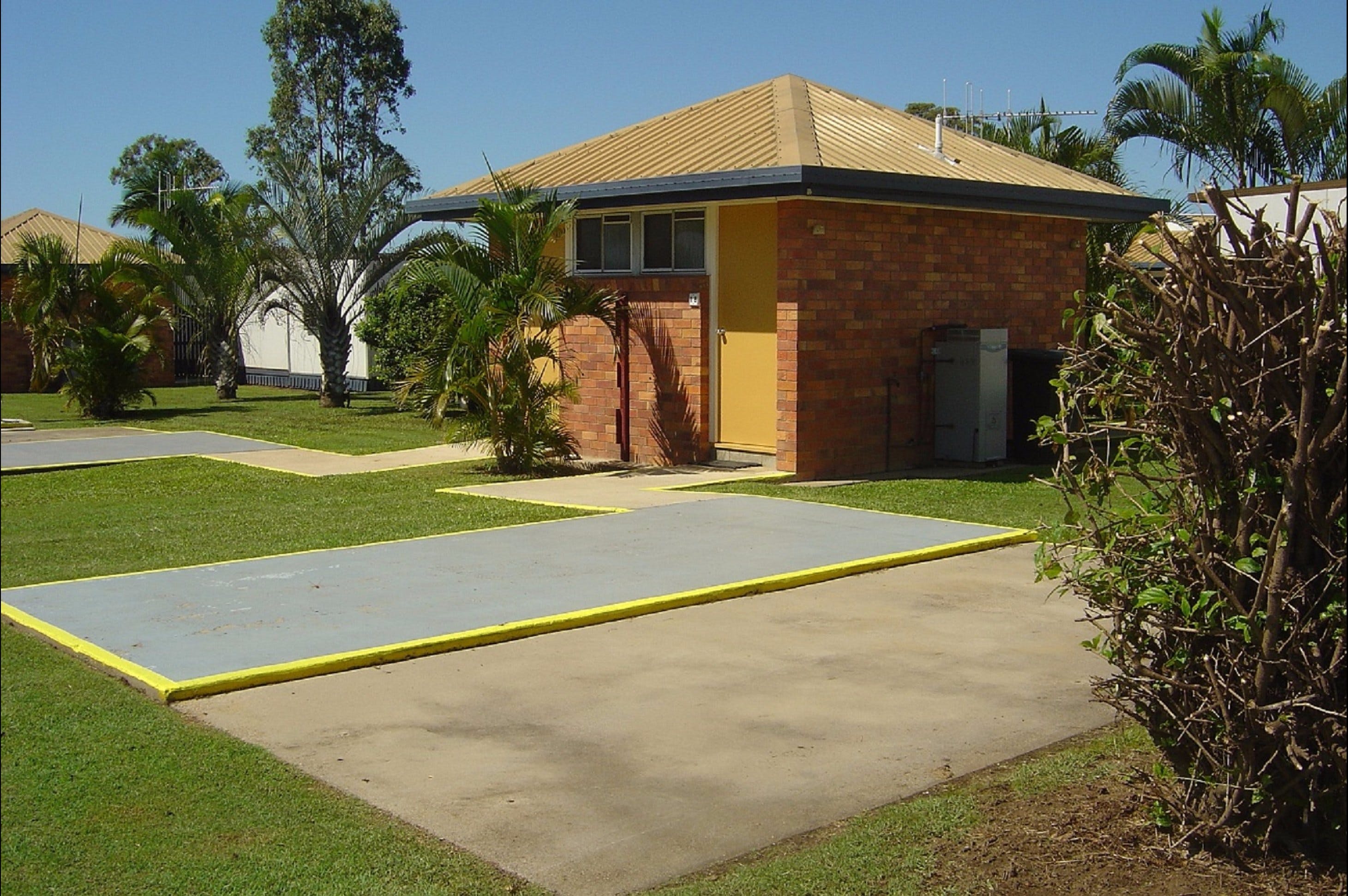 Bundaberg East Cabin And Tourist Park - Accommodation Bookings 1