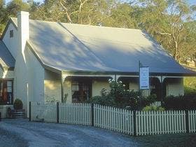 Country Pleasures Bed And Breakfast - Accommodation Bookings 0