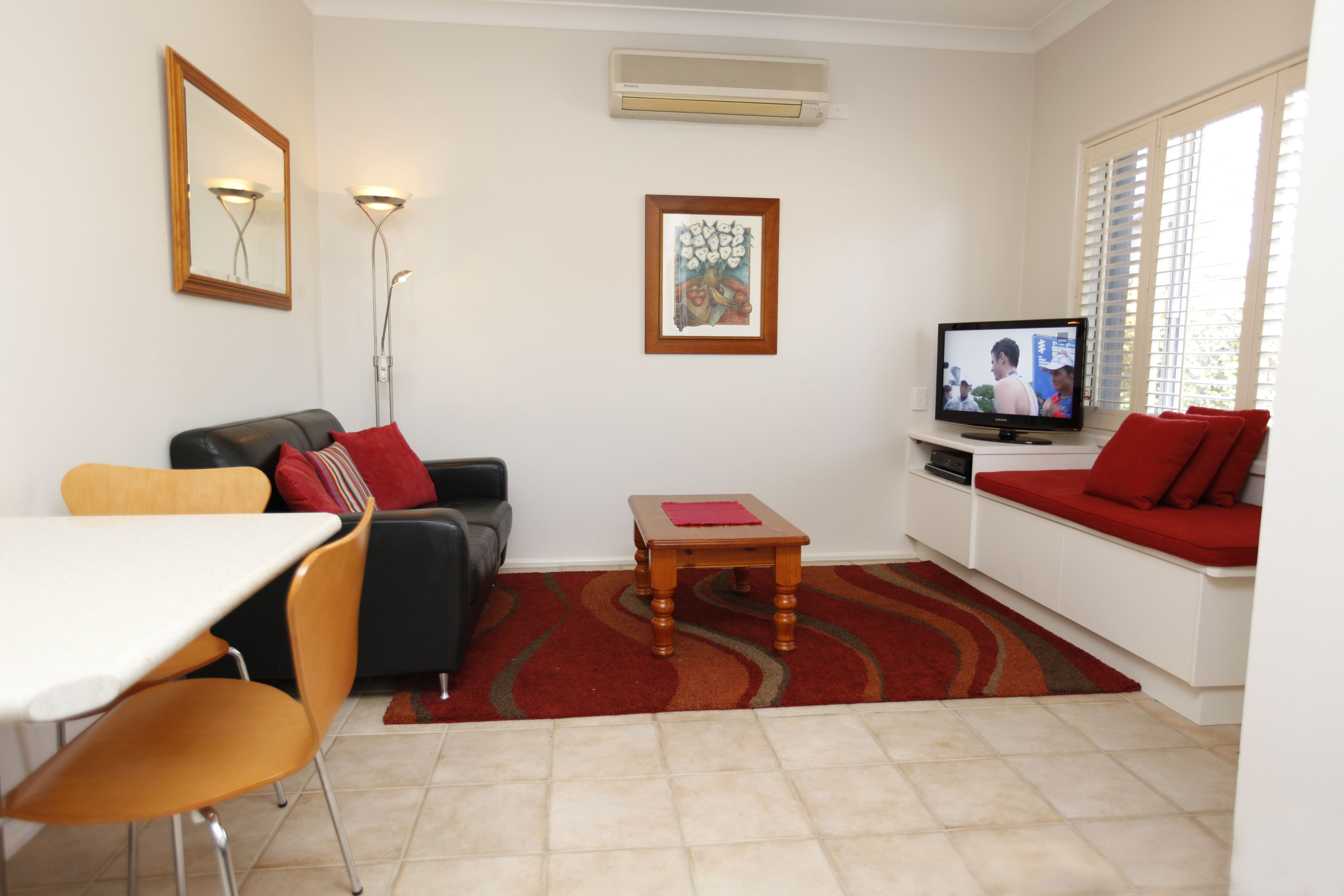 Country Apartments Dubbo - Accommodation Bookings 2
