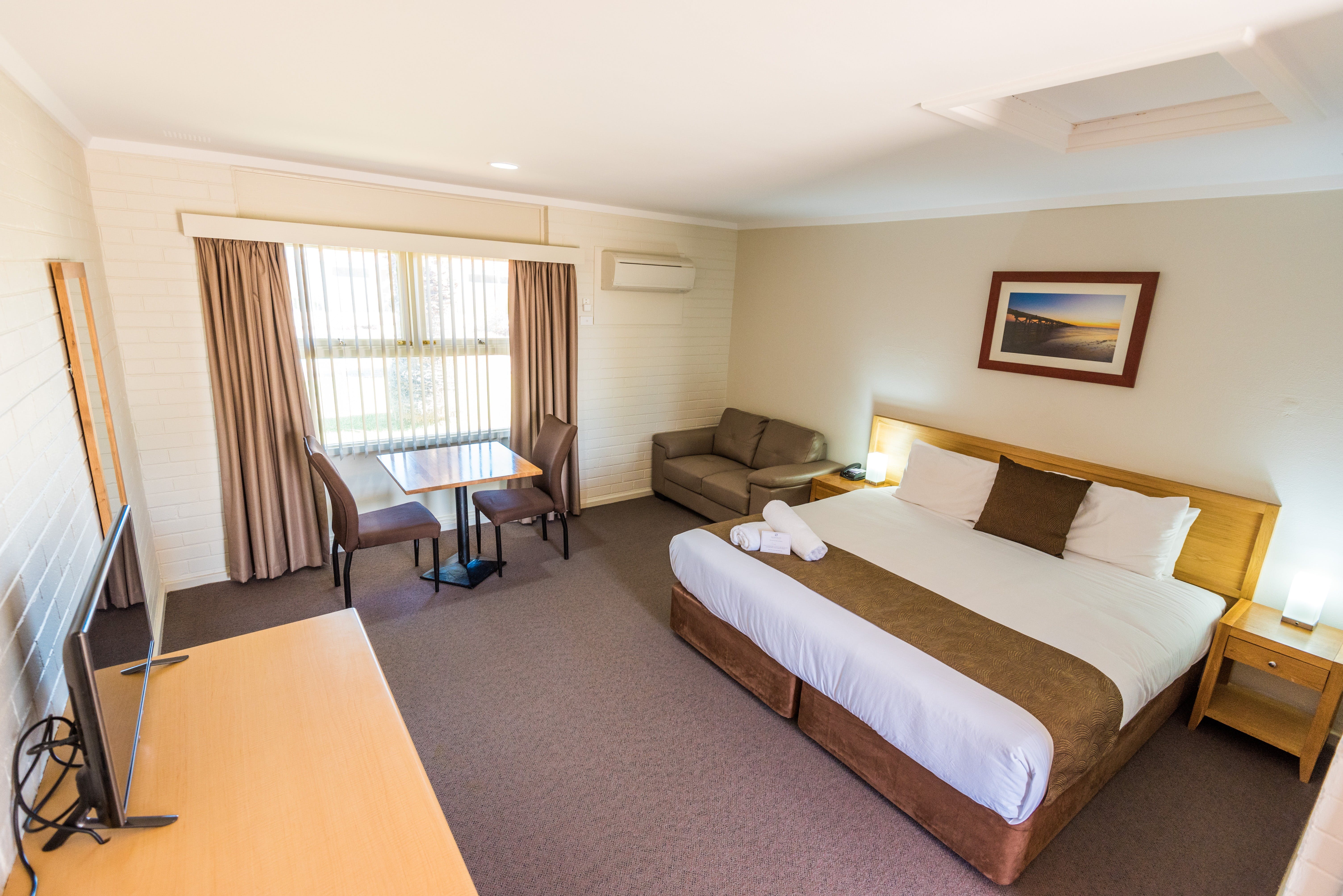 Hospitality Carnarvon SureStay Collection by Best Western - Accommodation Port Hedland
