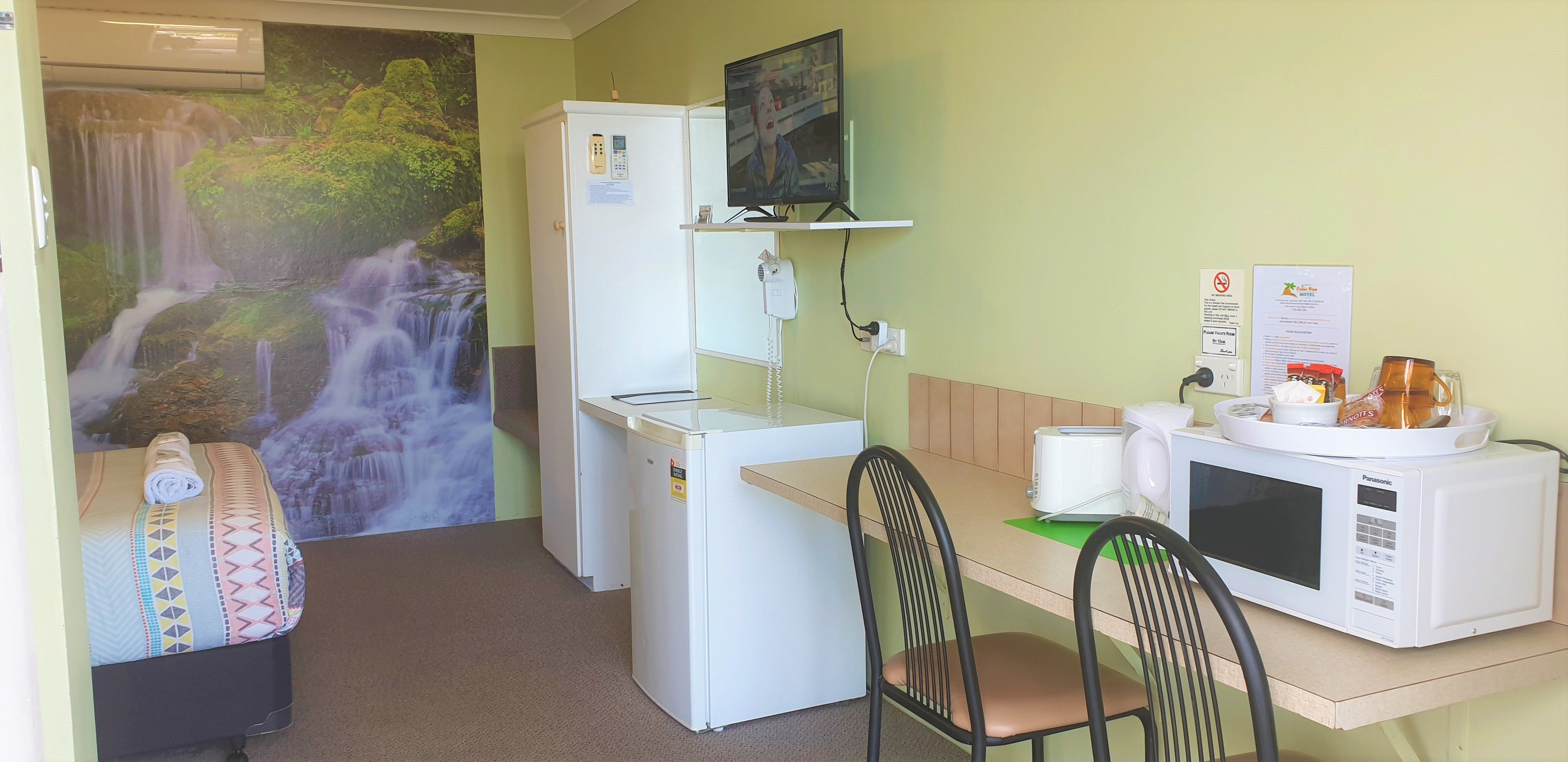 Mollymook Oceanview Motel - Accommodation Bookings 1