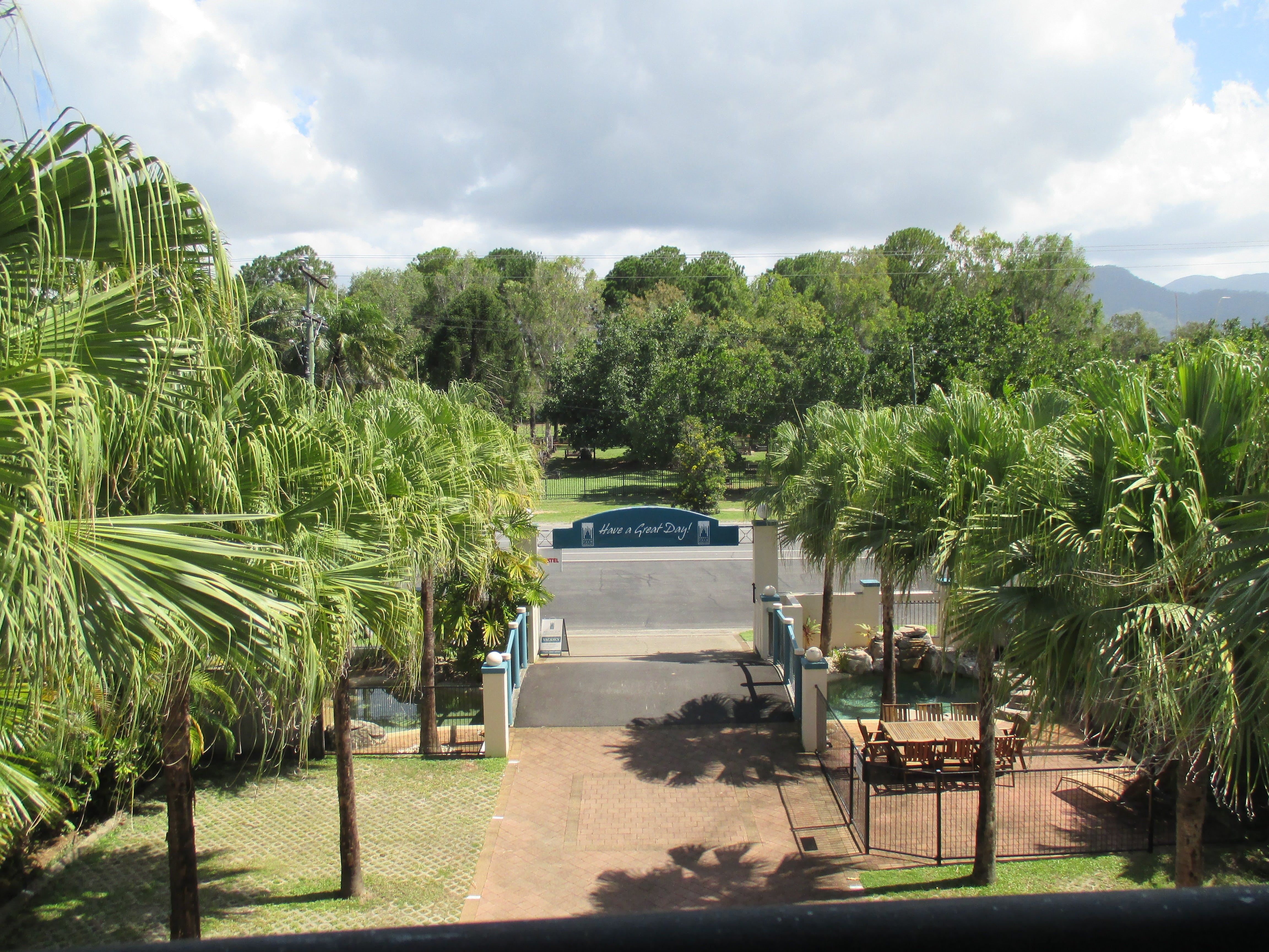 Royal Palm Villas - Accommodation Bookings 1