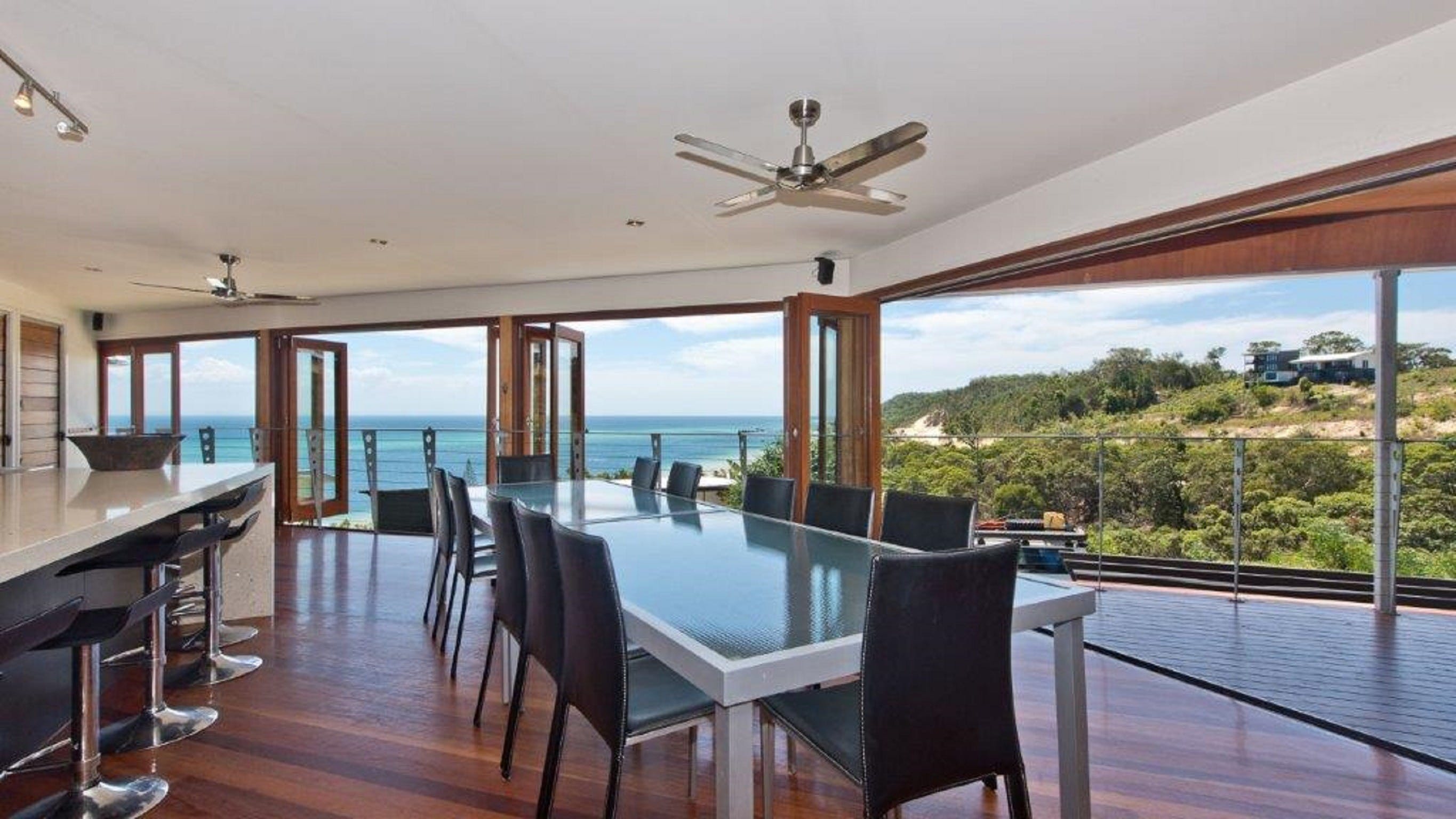 Tangalooma Hilltop Haven - Accommodation VIC