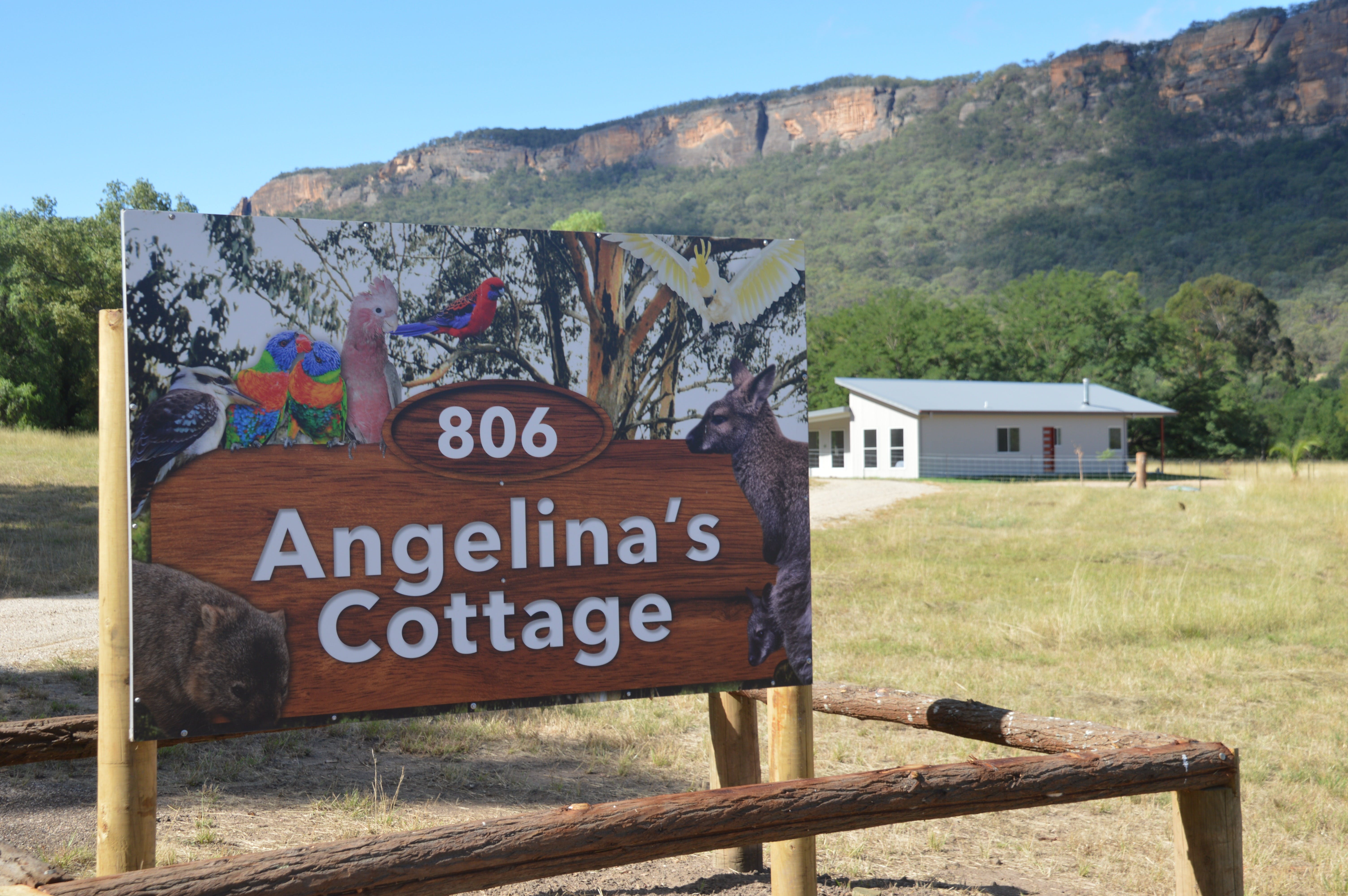 Angelina's Cottage - Capertee Valley - thumb 0
