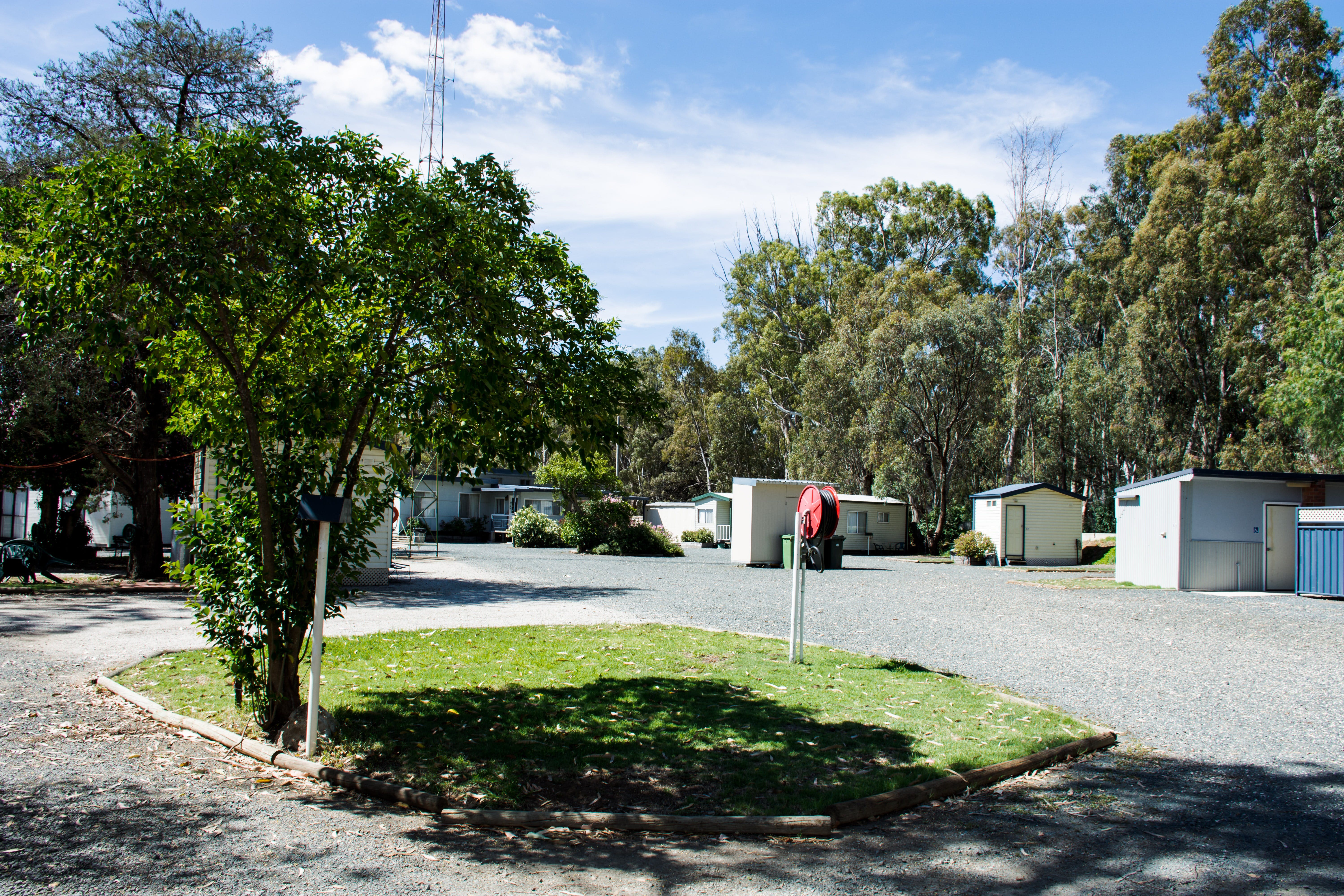 Deniliquin Car-O-Tel And Caravan Park - thumb 0